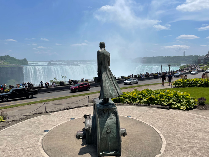 Nikola Tesla statue in Niagara Falls Canada